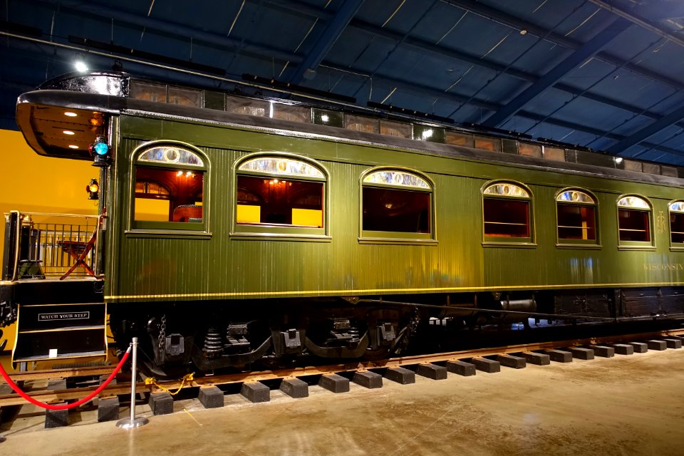 Wisconsin Railroad Car, Pullman Company, 1905 - Circus Museum - John and Mable Ringling Museum of Art - Sarasota, FL - DSC00418