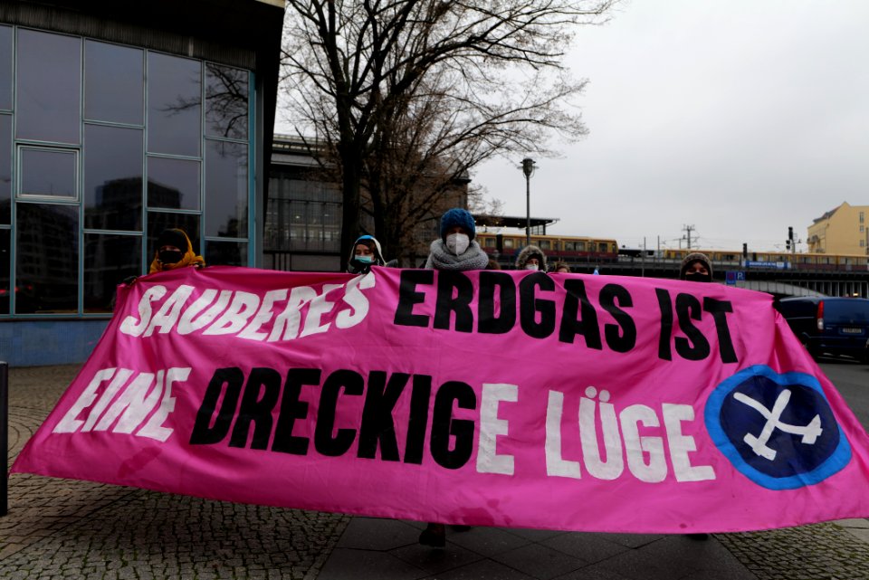 WintershallMustFall protest Berlin 2020-12-11 53