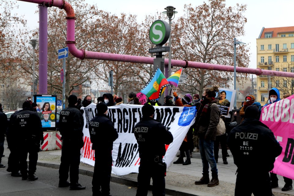 WintershallMustFall protest Berlin 2020-12-11 47