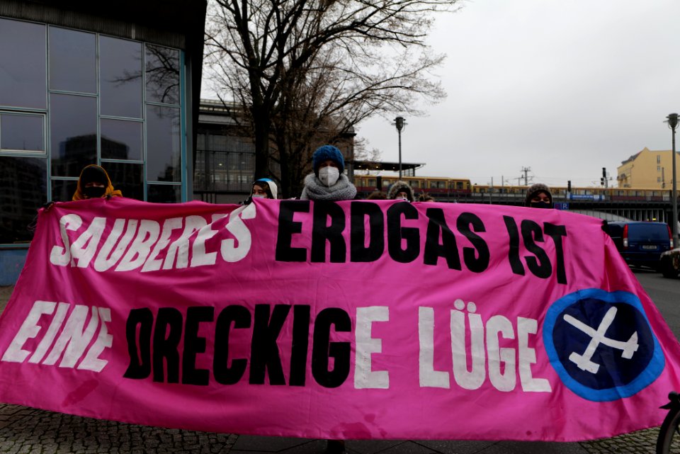 WintershallMustFall protest Berlin 2020-12-11 54