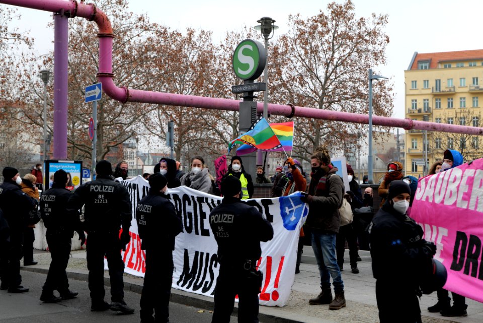 WintershallMustFall protest Berlin 2020-12-11 46