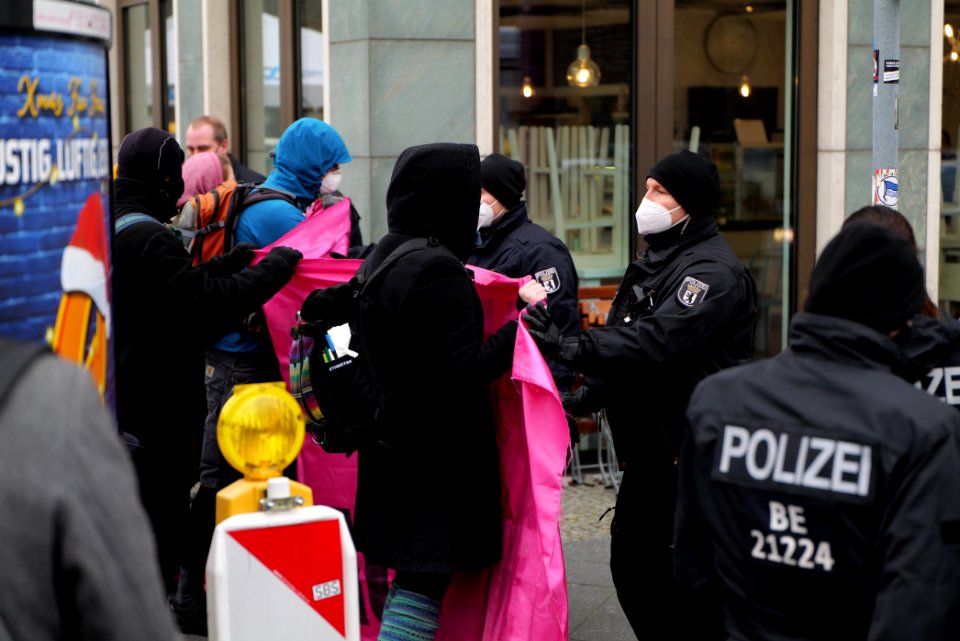 WintershallMustFall protest Berlin 2020-12-11 28