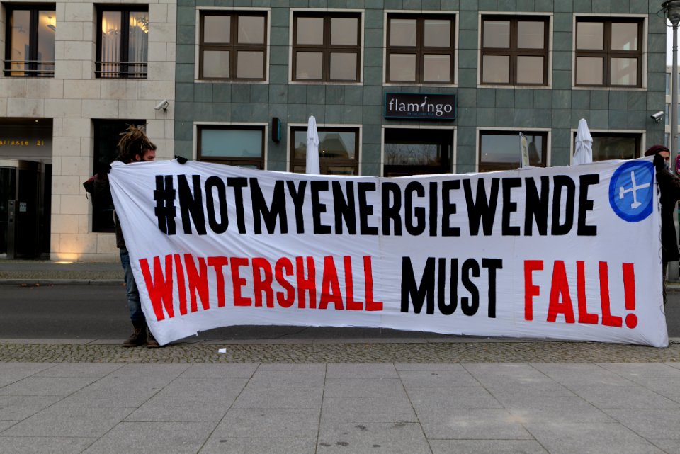 WintershallMustFall protest Berlin 2020-12-11 51