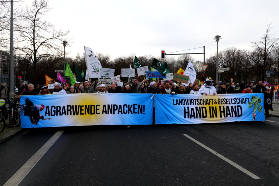 Wir haben es satt demonstration Berlin 2020 front 30