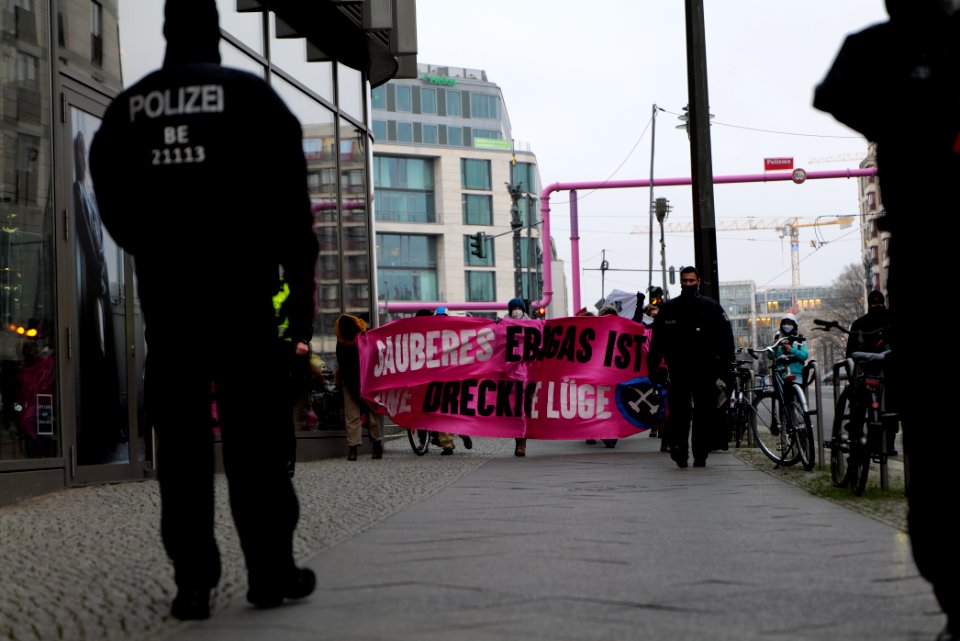WintershallMustFall protest Berlin 2020-12-11 57