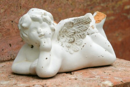 Contemplative mourning peace