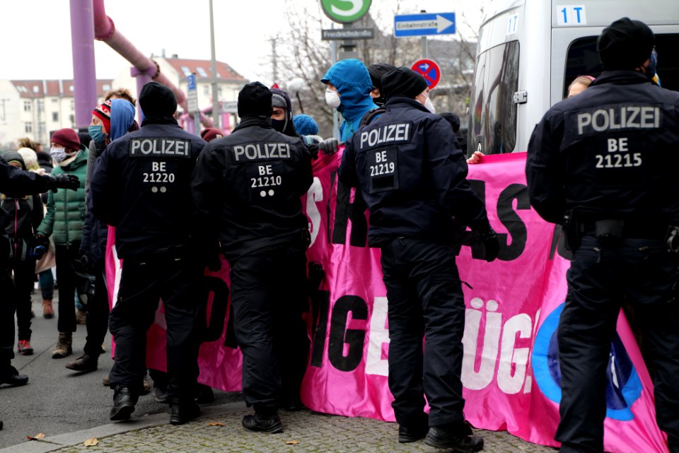 WintershallMustFall protest Berlin 2020-12-11 32