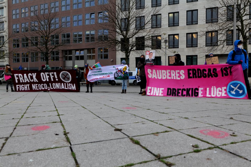 WintershallMustFall protest Berlin 2020-12-11 09