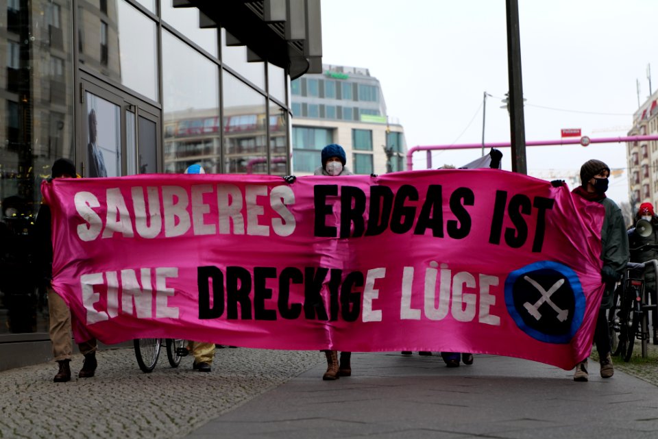 WintershallMustFall protest Berlin 2020-12-11 59