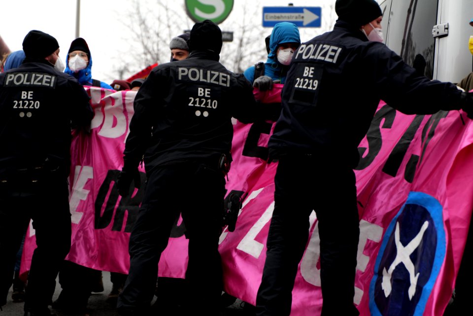 WintershallMustFall protest Berlin 2020-12-11 34