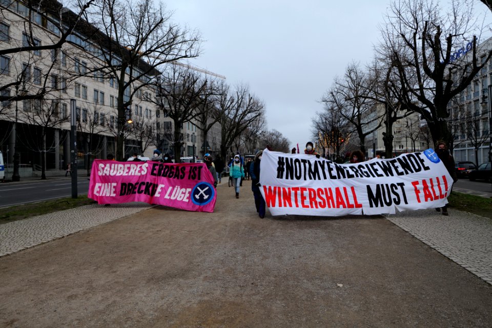 WintershallMustFall protest Berlin 2020-12-11 83