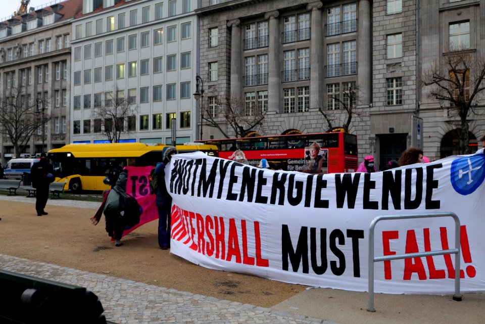 WintershallMustFall protest Berlin 2020-12-11 73