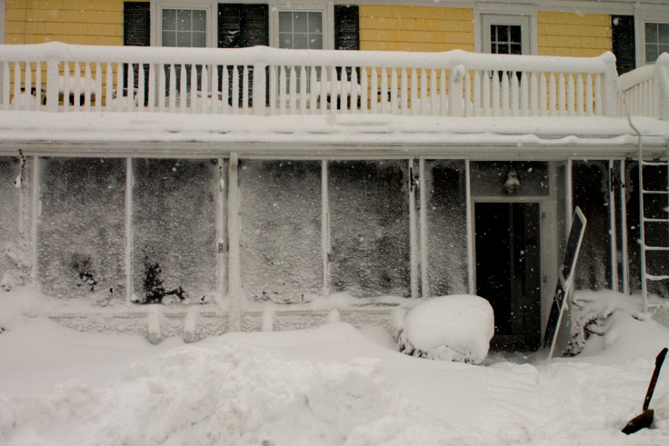 Winter Storm Nemo Destruction