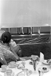 Wintercollectie 1969-1970, schoenen Lancia schoenfabriek in Hilton Amsterdam, Bestanddeelnr 922-7263