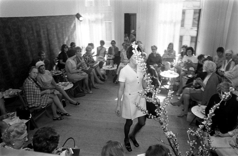 Wintermode 1969-1970 van Metz, Amsterdam de show, Bestanddeelnr 922-7586