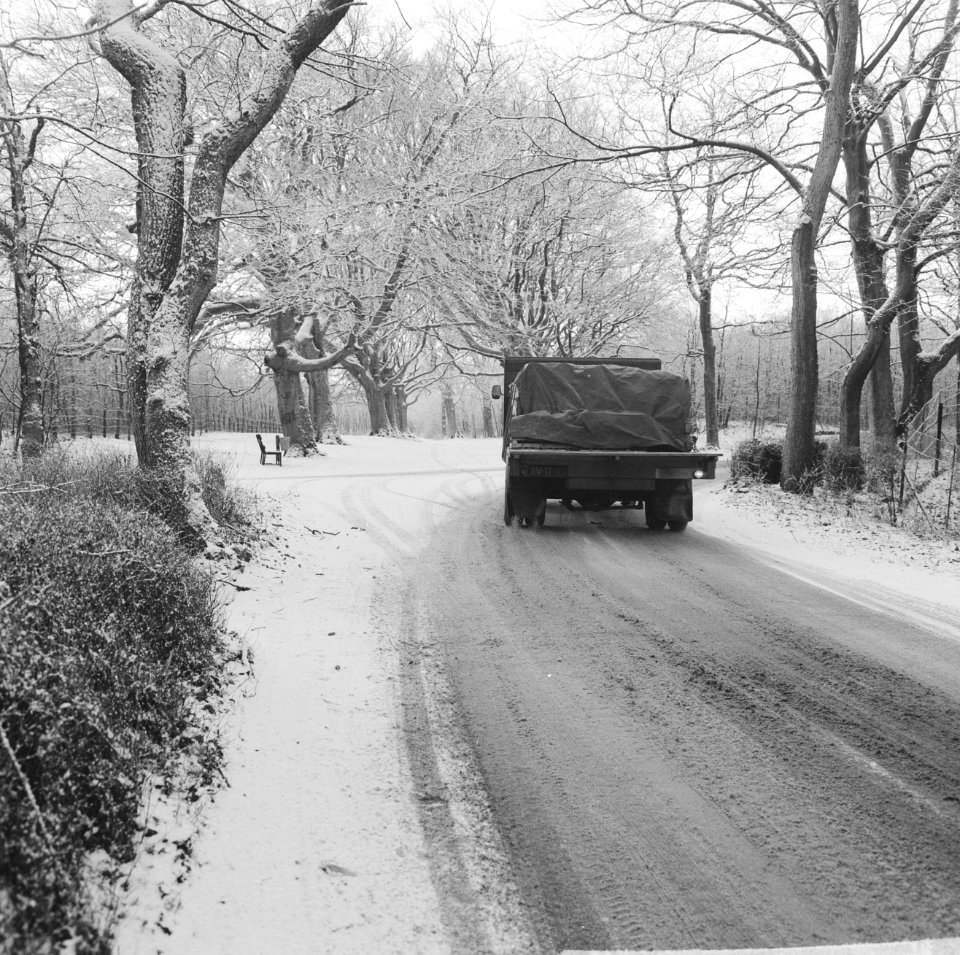 Winterlandschap in de buurt van Haarlem, Bestanddeelnr 915-8678