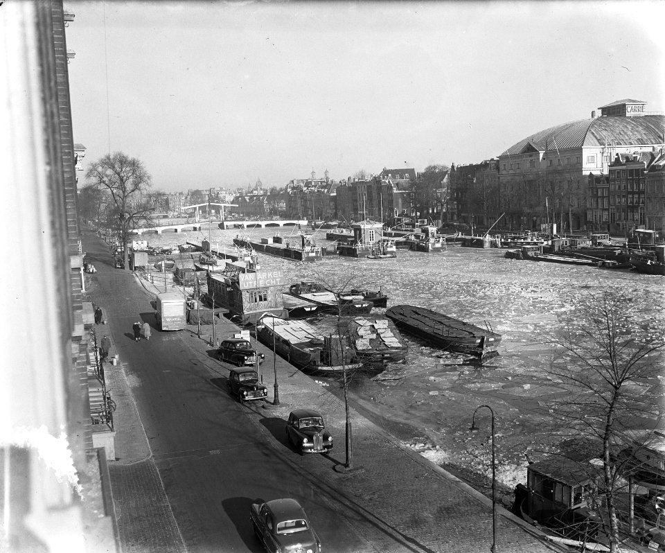 Wintergezicht op Amstel bij Carre, Bestanddeelnr 906-2839