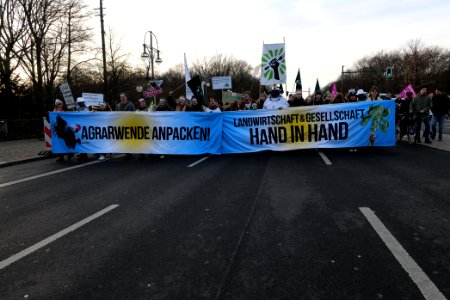 Wir haben es satt demonstration Berlin 2020 front 100