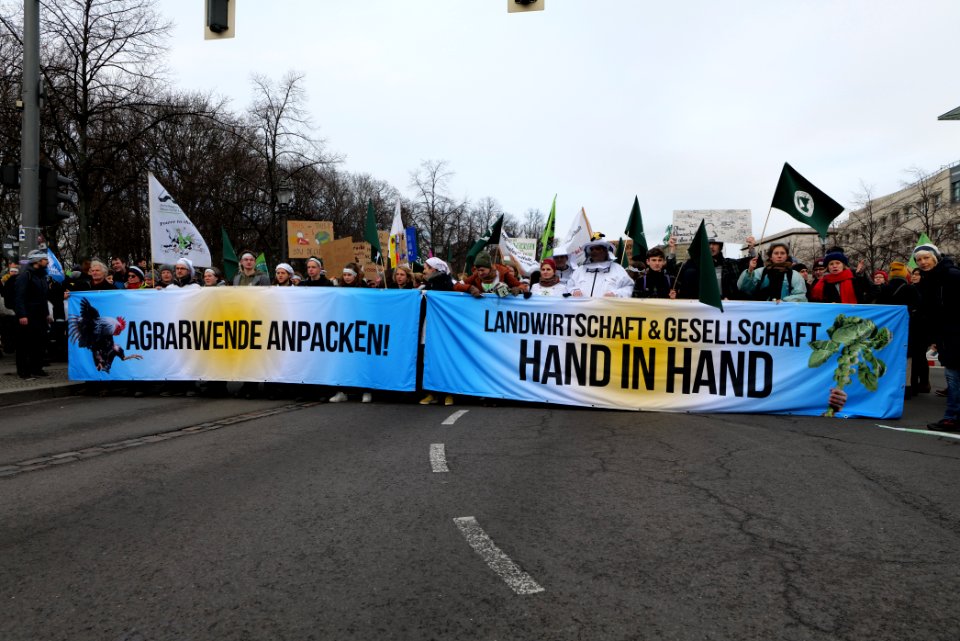 Wir haben es satt demonstration Berlin 2020 front 02