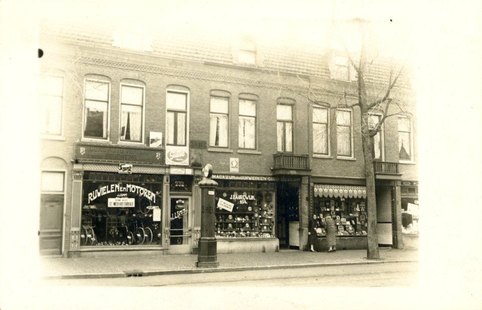 Winkels Amsterdamsestraatweg 232-236 rond 1928