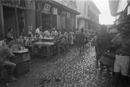 Winkelstraat in Palembang, Bestanddeelnr 125-4-4