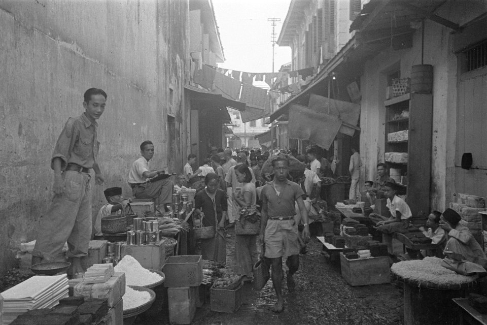 Winkelstraat in Palembang, Bestanddeelnr 125-4-3