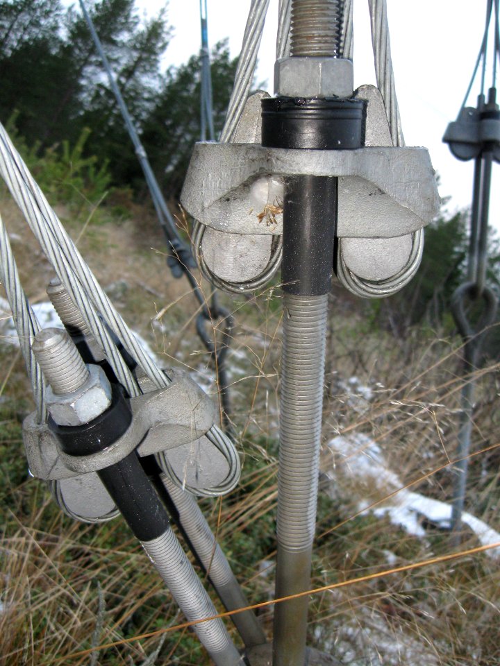 Wire rope end connections