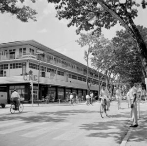 Winkelgebouw in Paramaribo, Bestanddeelnr 252-4894