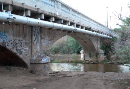Winkelman, AZ old Gila bridge arch from SE 1