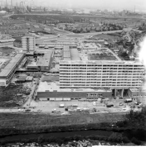 Winkelcentrum Rotterdam, Hoogvliet (luchtfotos), Bestanddeelnr 914-3020