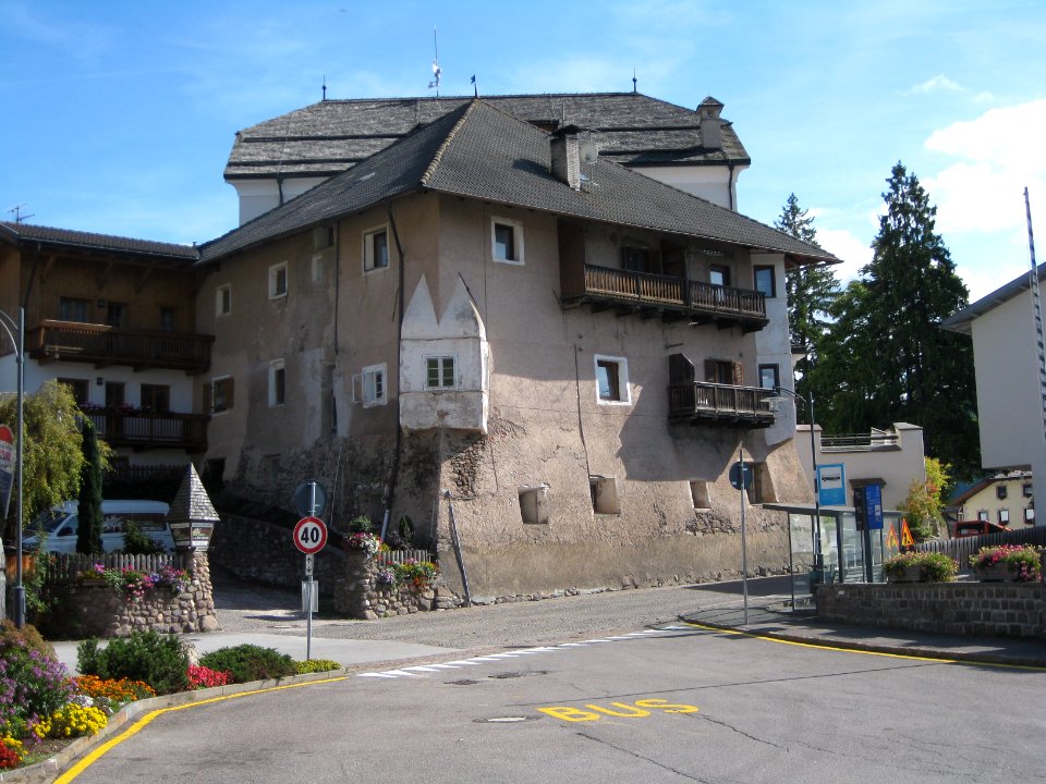 Winkelhaus Deutschnofen 1