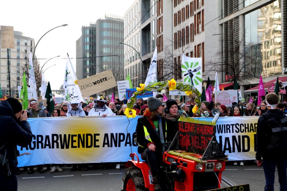 Wir haben es satt demonstration Berlin 2020 front 75