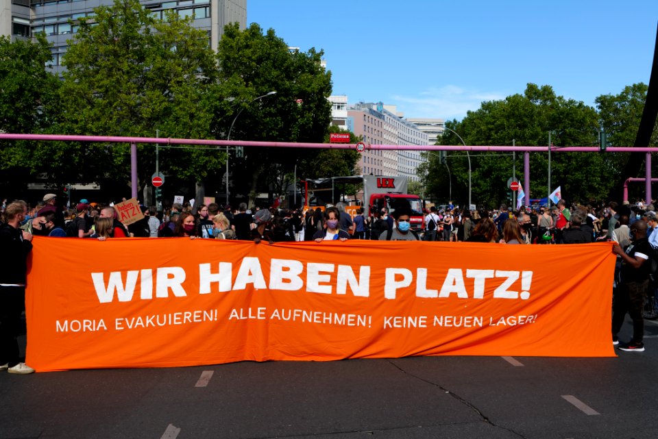 WirHabenPlatz demonstration Berlin 2020-09-20 08