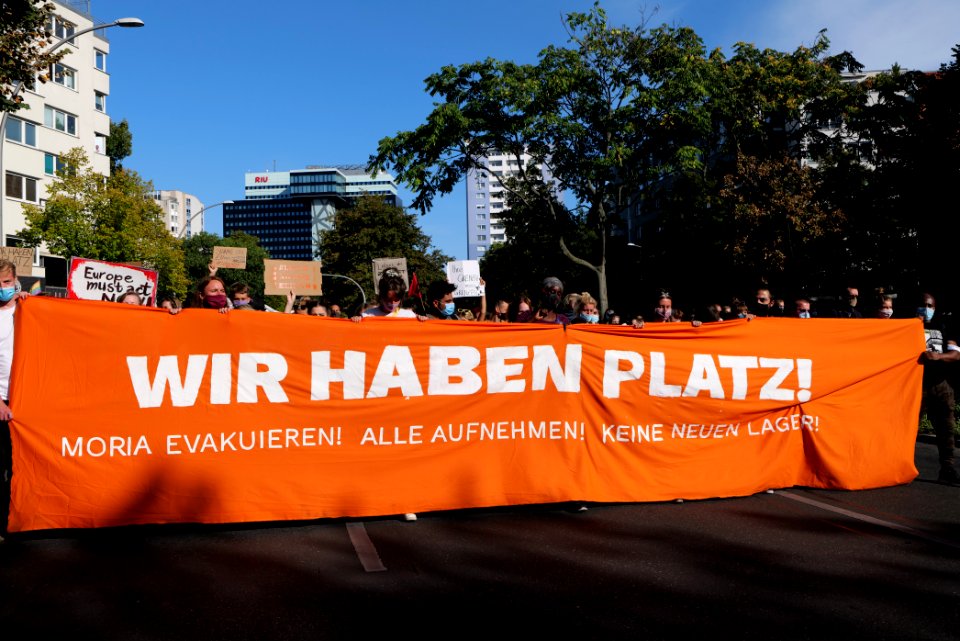 WirHabenPlatz demonstration Berlin 2020-09-20 54