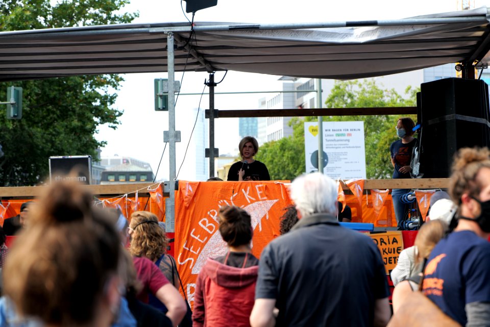 WirHabenPlatz demonstration Berlin 2020-09-20 17