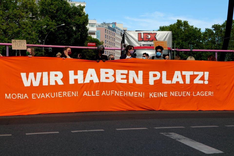WirHabenPlatz demonstration Berlin 2020-09-20 11