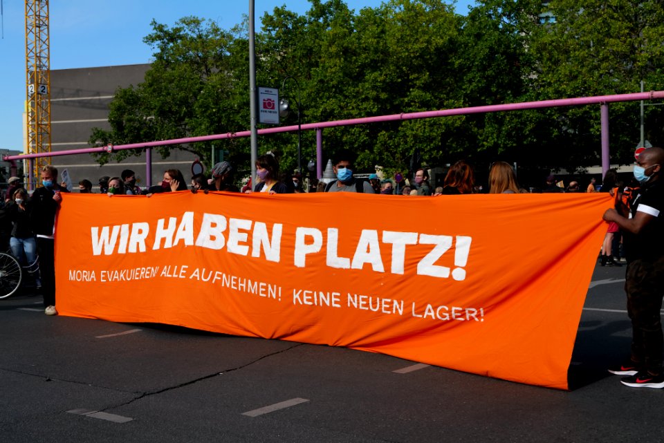 WirHabenPlatz demonstration Berlin 2020-09-20 05