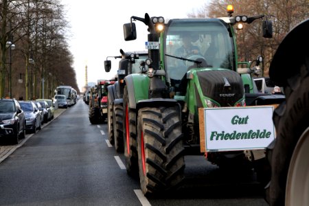 Wir haben es satt demonstration Berlin 2020 tractors 13
