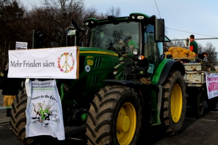 Wir haben es satt demonstration Berlin 2020 tractors 42