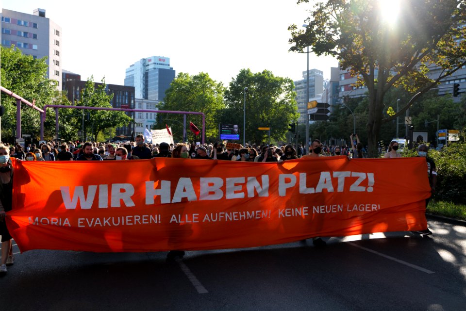 WirHabenPlatz demonstration Berlin 2020-09-20 87