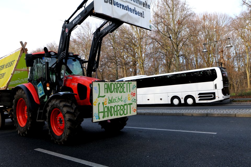 Wir haben es satt demonstration Berlin 2020 tractors 25