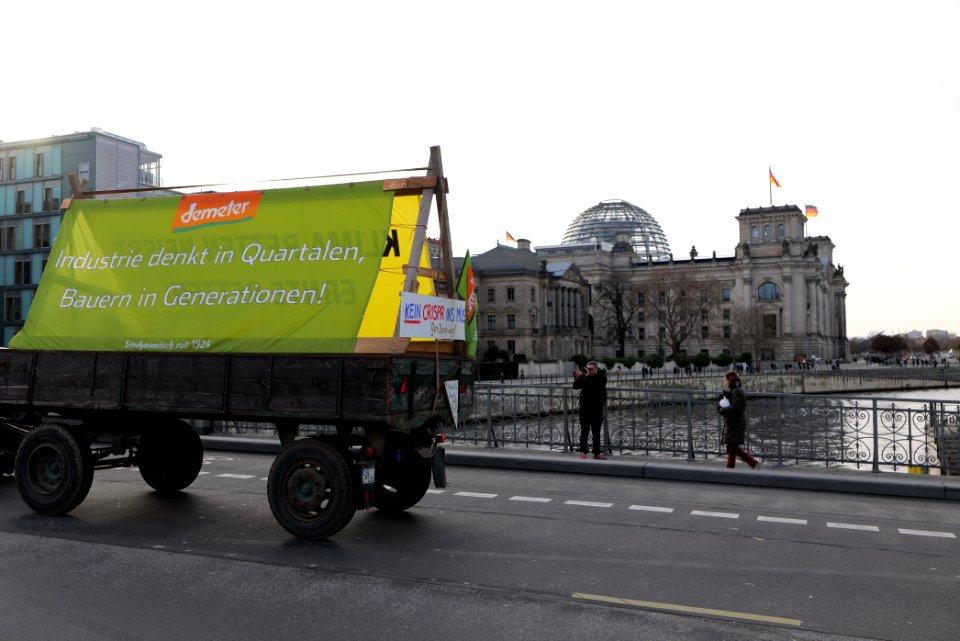 Wir haben es satt demonstration Berlin 2020 tractors 82