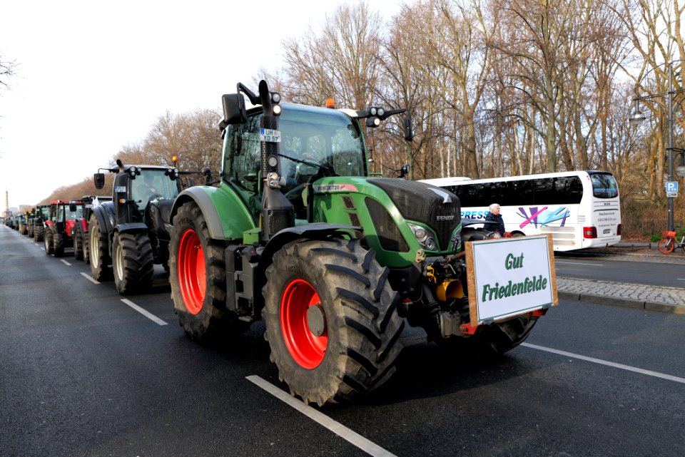 Wir haben es satt demonstration Berlin 2020 tractors 14