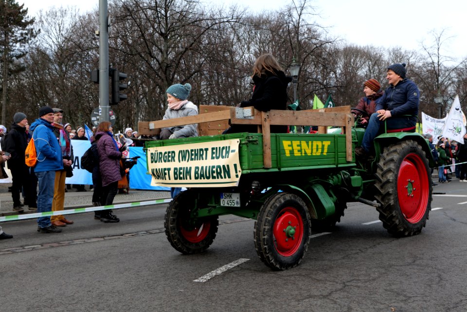 Wir haben es satt demonstration Berlin 2020 tractors 72