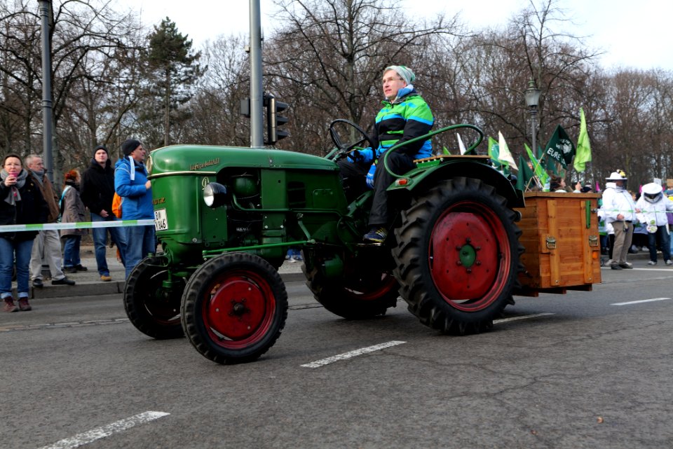 Wir haben es satt demonstration Berlin 2020 tractors 50