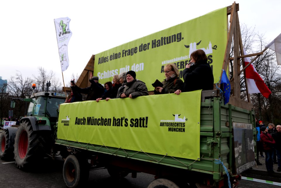 Wir haben es satt demonstration Berlin 2020 tractors 77