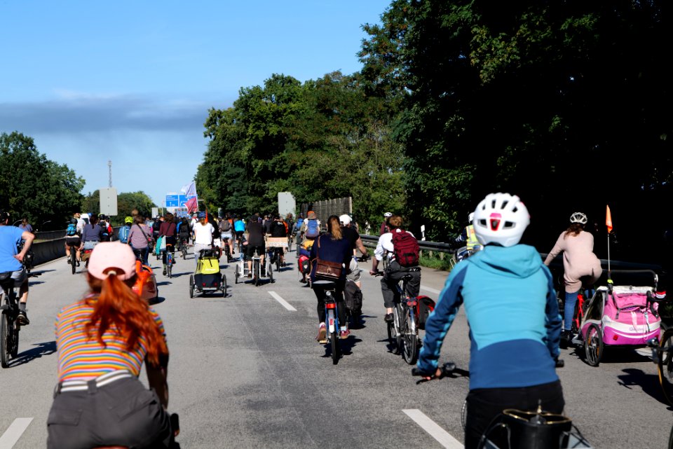 Without Kerosin from Cologne to Berlin last trip Wannsee to Brandenburg Gate Berlin 2020-09-18 63
