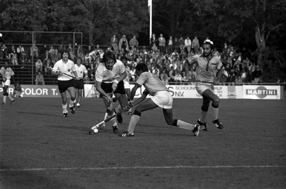WK Hockey te Amstelveen, West-Duitsland tegen India, spelmoment, Bestanddeelnr 926-6364