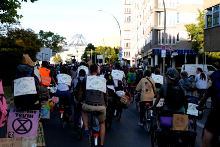 Without Kerosin from Cologne to Berlin last trip Wannsee to Brandenburg Gate Berlin 2020-09-18 134