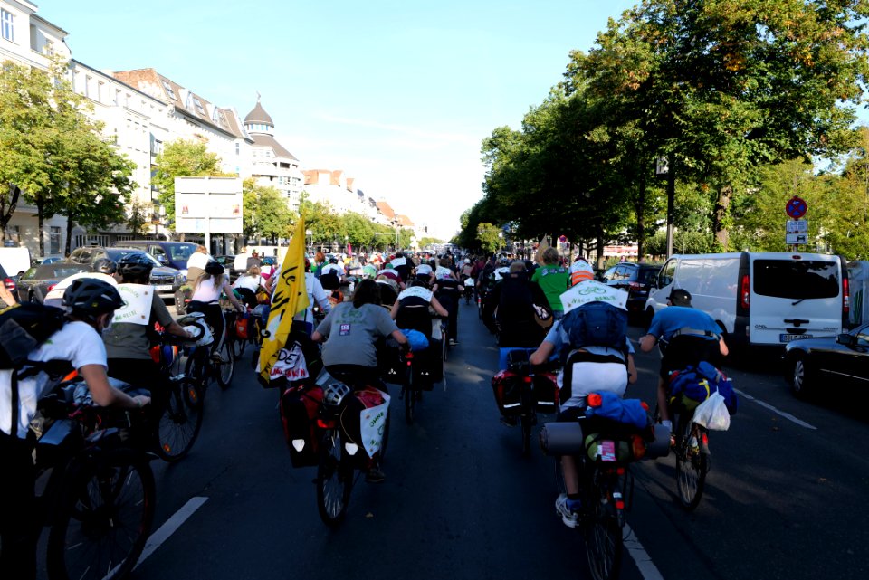 Without Kerosin from Cologne to Berlin last trip Wannsee to Brandenburg Gate Berlin 2020-09-18 111